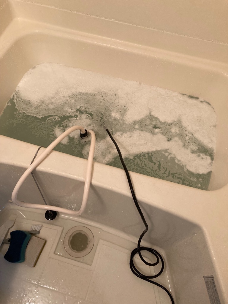浴室クリーニングと配管の追い焚きクリーニング